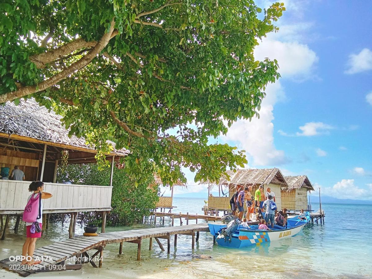 Arborek Diving R4 Landhuis Besir